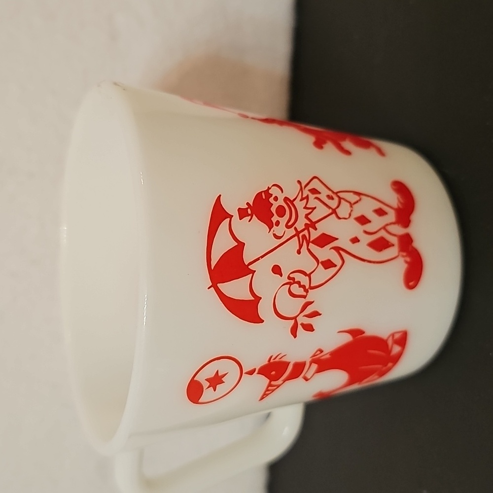 3 Piece Circus Themed Pyrex Set - Picture 9 of 12